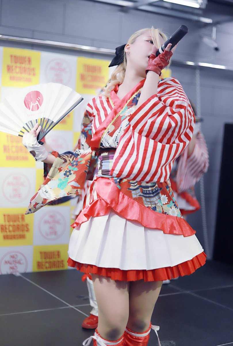 _rina_ogata's tweet photo. 2023 .01.11
TOWER RECORDS@川崎
歌ってる、笑ってる、躍動してるののかさんは良く見てるけど、なんかこの日の彼女はカッコよかった。ちょっと驚きました。
#リリイベバンザイ
#BANZAIJAPAN
 #筑後ののか https://t.co/n7idkBmrD6