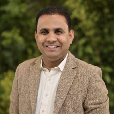 GhHussain81's tweet photo. #NewProfilePic https://t.co/dHMn3G5Vca