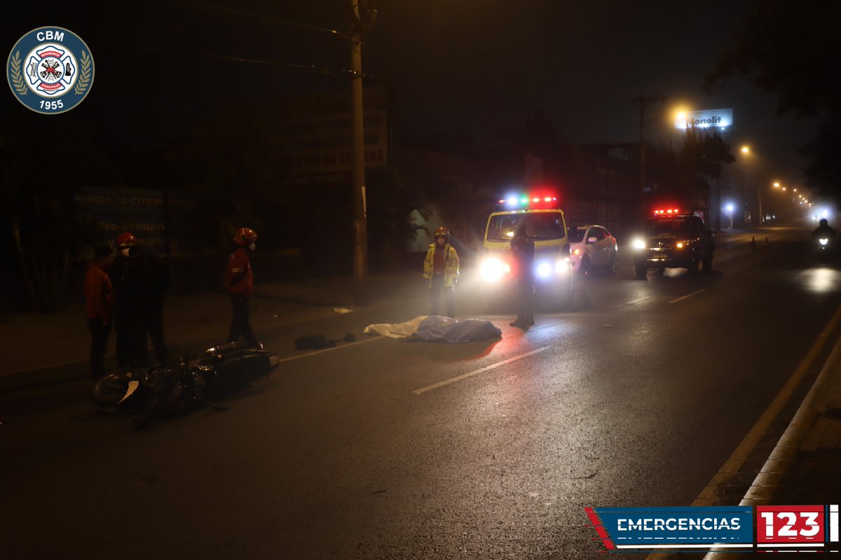 bomberosmuni's tweet photo. #CBMinforma
#AccidenteDeTransito

Calzada San Juan y 32 Avenida Zona 7

Un hombre de 32 años que se conducia en una motocicleta queda fallecido, presentando politrauma. Personal de @bomberosmuni notifican a las autoridades correspondientes. https://t.co/8lKIFI7NlQ