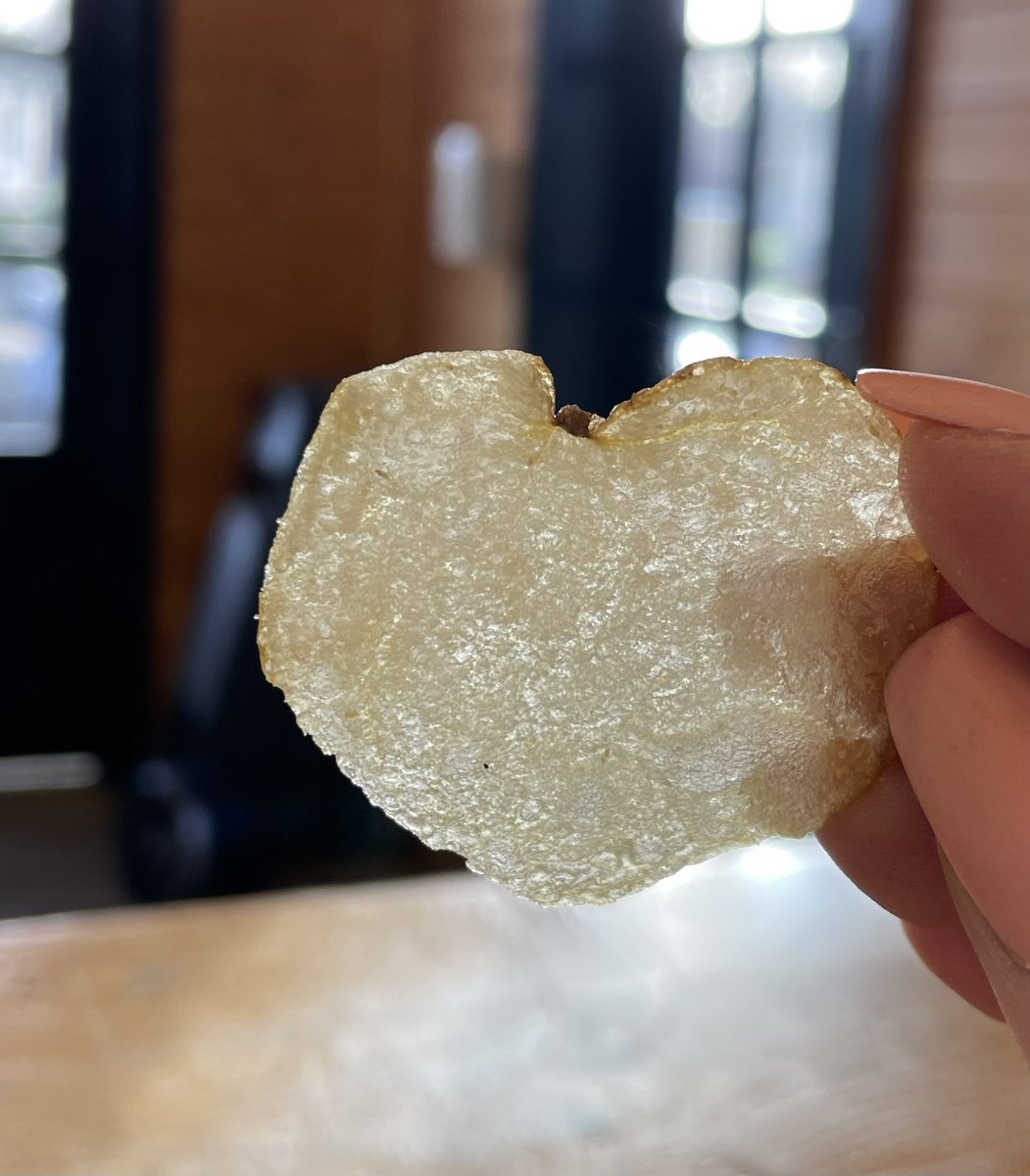NotDarina's tweet photo. Started my day good findings this!
#lovefromwalkers @walkers_crisps https://t.co/oPtGnu3Gdd
