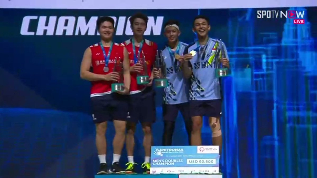 @BWFScore Alhamdulillah 🤲
1st Super1000 for FajRi 🫡🇮🇩
Congratulations champs 👏🥇🏸
What a good start for 2023

Btw, I think Wang Chang-Wei Keng gonna be my fave players too
I like their smiley behaviour 😅

#MalaysiaOpen2023 
#Dreamers2023