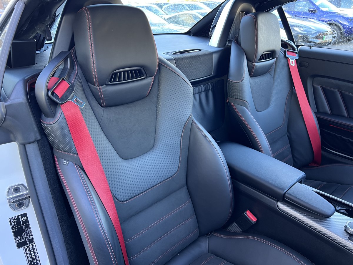 GCMotors's tweet photo. Mercedes-Benz SLC 43 🔥

https://t.co/m92MxuQxzh

- Panoramic Roof
- Reversing Camera
- Heated Sports Seats
- Air Scarf/Neck Warmer 

#Mercedes #slc43 #amg #harrogate https://t.co/Q9b8oZ2iEq