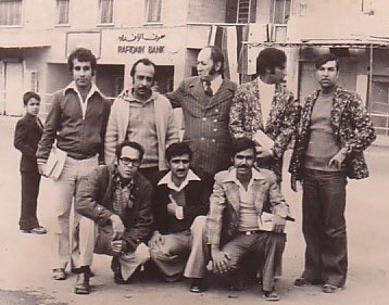 • جماعة كركوك الأدبية
1964- 1968, من أكثر الجماعات الأدبية شهرة وإنتاجاً وتأثيراً.
-جليل القيسي ١٩٣٧-٢٠٠٦
-فاضل العزاوي "١٩٤٠-"
جان دمو ١٩٤٢-٢٠٠٣
مؤيد الراوي ١٩٣٩-٢٠١٥
سركون بولص ١٩٤٤-٢٠٠٧
يوسف الحيدري"توفي ١٩٩٣"
أنور الغساني ١٩٣٧-٢٠٠٩
صلاح فائق "١٩٤٥"