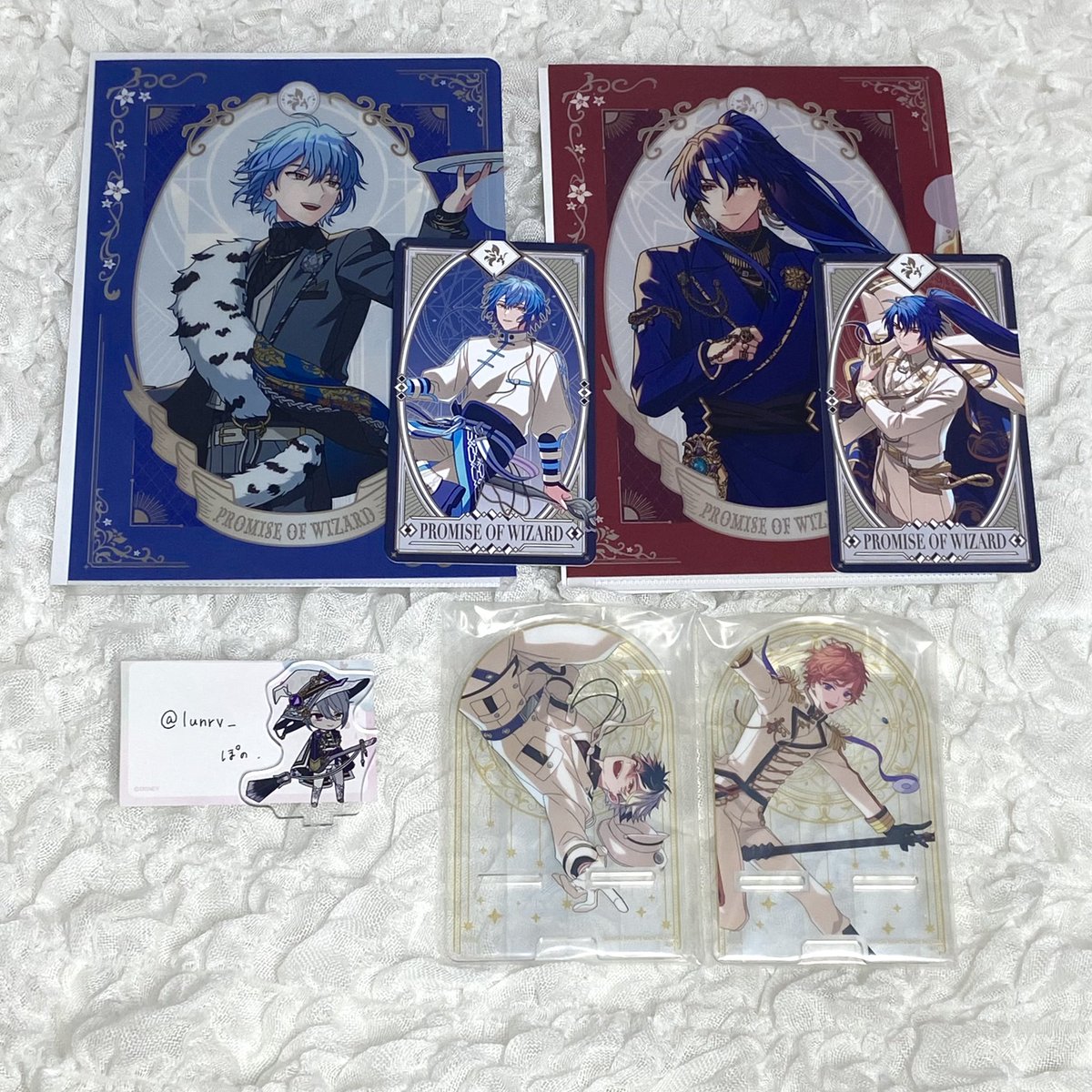 lunrv_'s tweet photo. 〖 交換 〗 魔法使いの約束 まほやく 一番くじ C賞 アクリルマルチスタンド E賞 カード＆クリアファイルセット

譲┊︎(C賞)オズ ネロ (E賞)ブラッドリー クロエ

求┊︎同種 オーエン＞ヒースクリフ
(クロエは友人分で求めているルチルとの交換も可)

◎郵送交換希望
お気軽にお声掛けください𓂃 𓈒𓏸 https://t.co/pZ6K2AV8CA