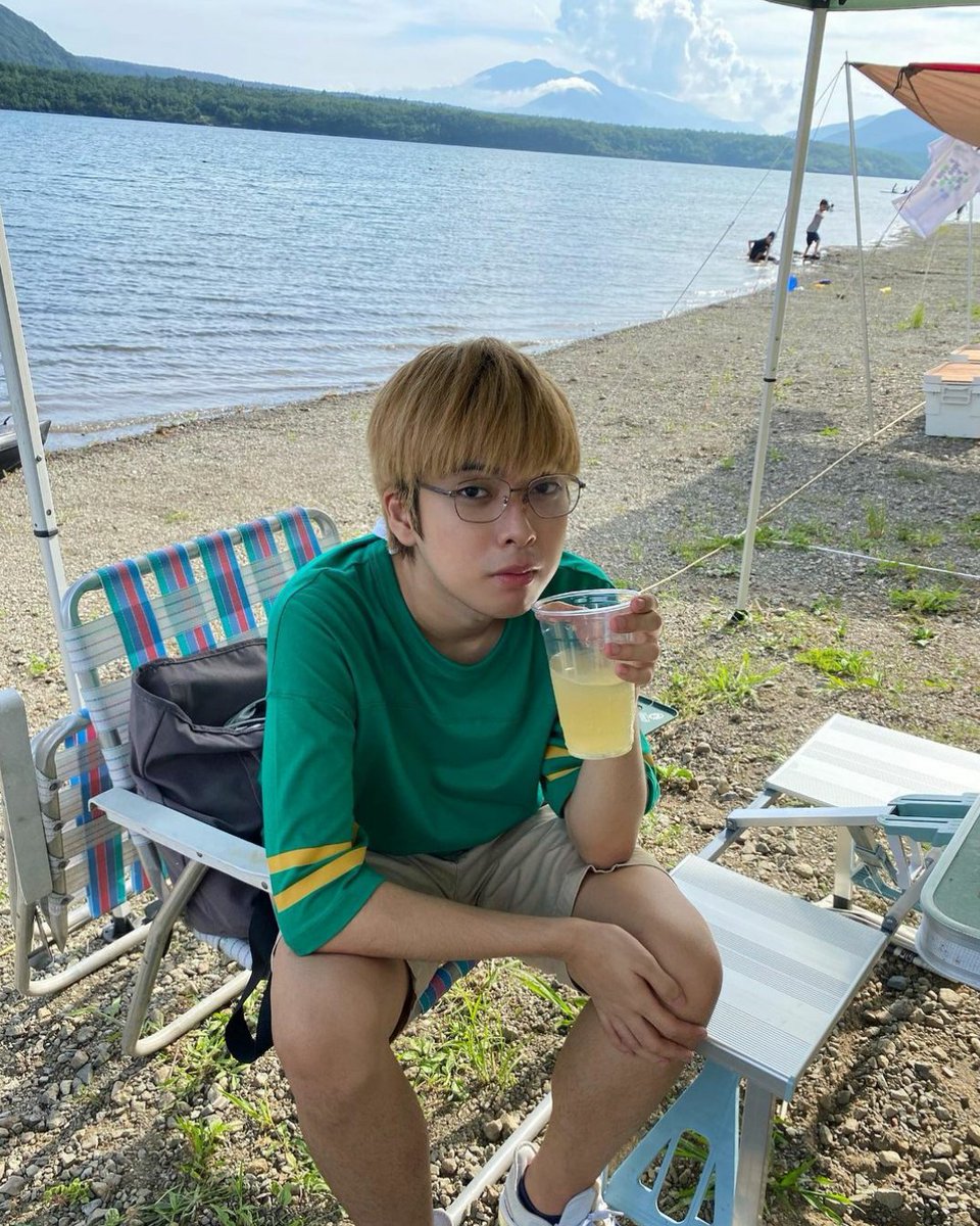 ishifully's tweet photo. vitamin sea 🌊

#ISHelcaDay 
#Ishiworms2ndMonthsary https://t.co/6644rVkKv4