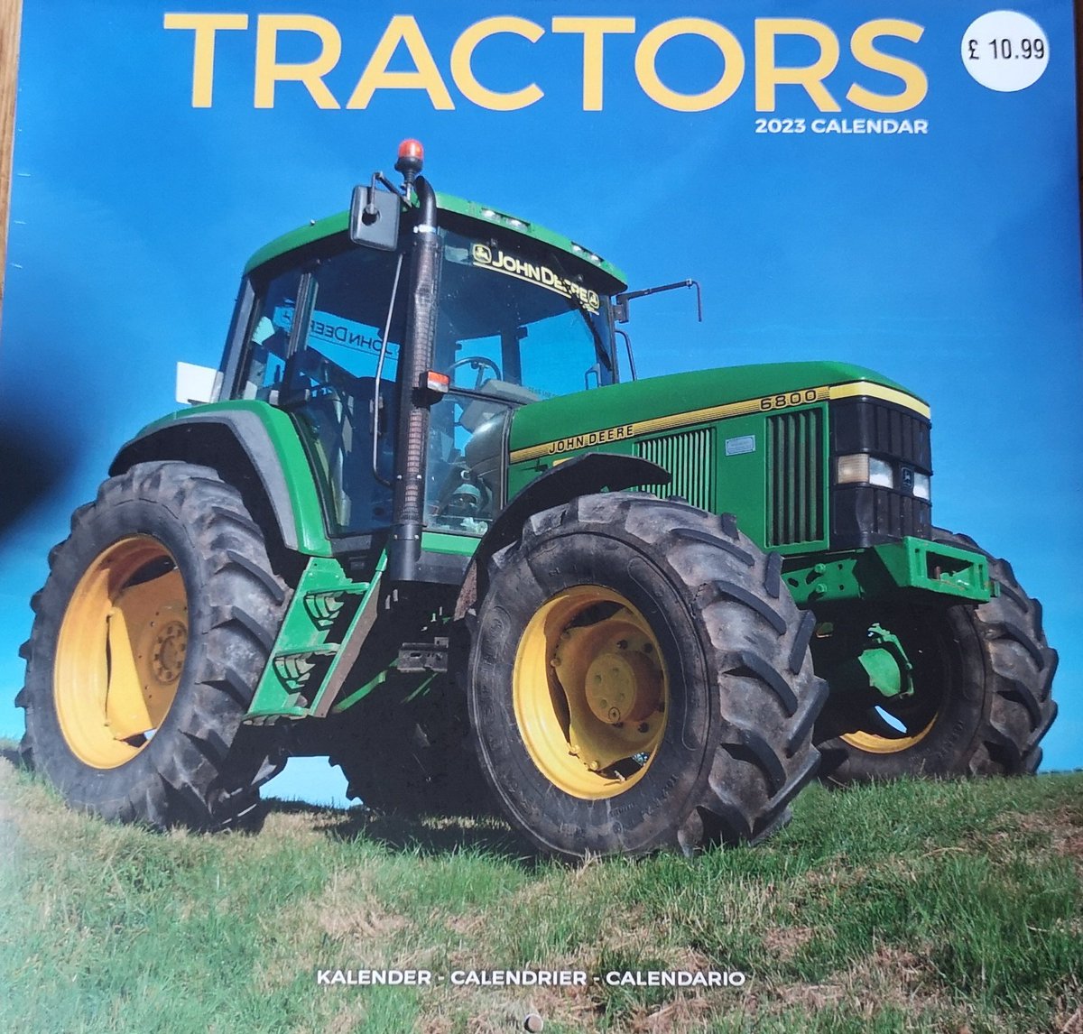 Just gornta put up moi noo calender.