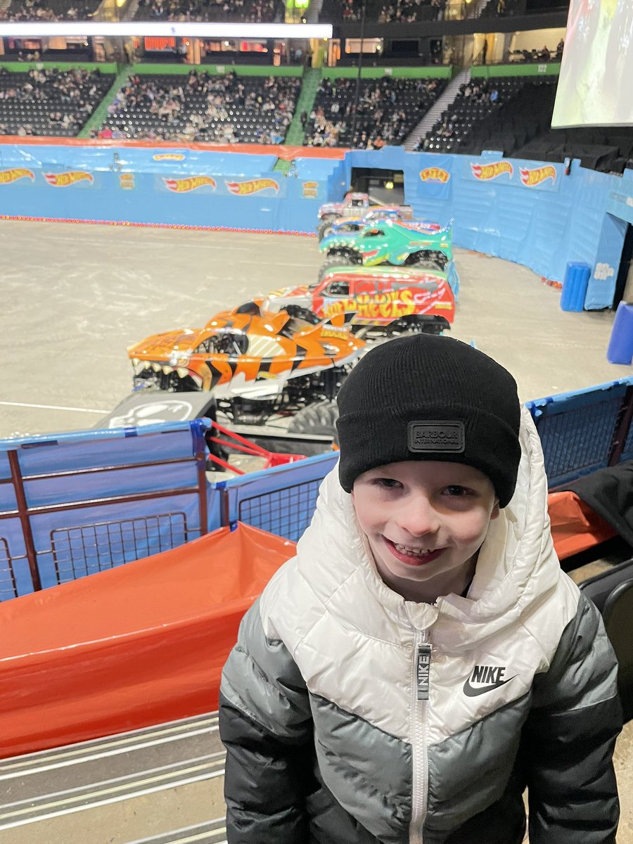 #hotwheelsmonstertrucklive