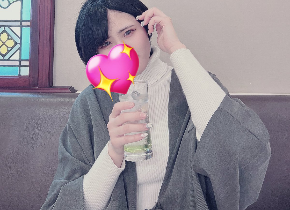 F_05_x's tweet photo. 明日日中新潟で会える方✋💕
明日夜東京帰ります🚄

#P活 
#P活新潟
#会える人募集 https://t.co/r45fUzLl4l
