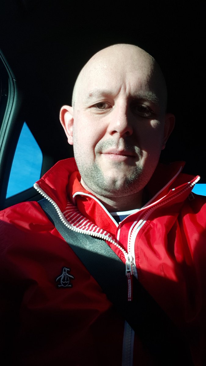 dondeal28's tweet photo. On my way down for the semi final. To say I'm nervous is an understatement but also excited for what will hopefully be a good match. My fellow dandies heading down or already there, take care and hopefully bump into a few of you fine bunch #COYR #redtildead https://t.co/ek31XlxJNK