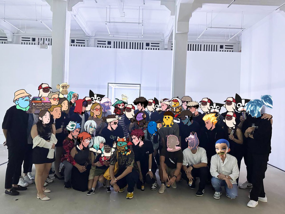 zyane_eth's tweet image. We finally got a close up view of the @AzukiOfficial Golden Skateboard @ the Proof of Concept exhibition 🛹 Thank you for the invite @MrGentleApe ⛩️ !IKZ @azuki_singapore @BBRCOfficial