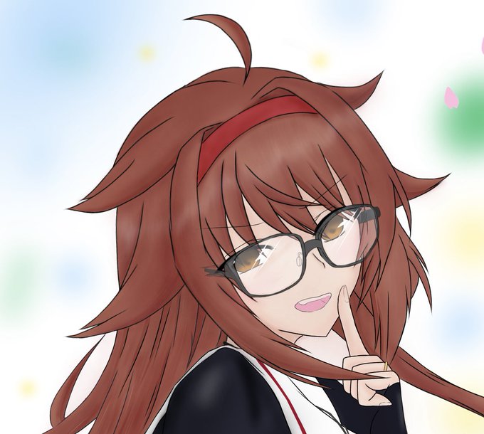 今描いてるメガネ扶桑のメガネレイヤーをコピーして、過去絵に貼り付ける遊び 