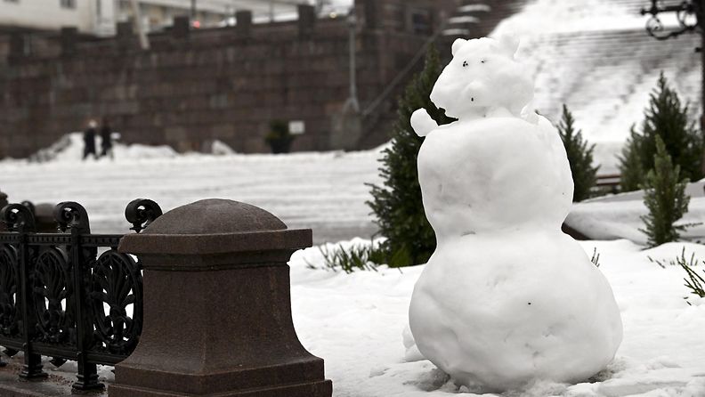 Pekka Poudalla lupaavia sääuutisia: Alkavalla viikolla aurinkokin saattaa näyttäytyä!
mtvuutiset.fi/artikkeli/pekk…
#sää