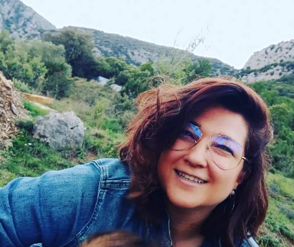 HeleneVS_80's tweet photo. 2023, COM SERÀS??? 🖤
. 
.
Si respires...
✅ 🆂🅰🅻🆄🆃
✅ 🆂🅾🅼🆁🅸🆄🆁🅴🆂
Et celebrarem #alogrande✨

#SeguimAmbAnyDeMésSíIMenysNo
#lovemyfamilyandtruefriends❤️
１／３６５ https://t.co/hQhuTouQDV