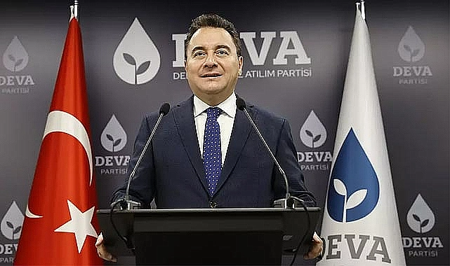 NobetciGazete's tweet photo. Babacan: "Zor günler geçiriyoruz"
#deva #devapartis #alibabacan
https://t.co/2h0VAsH0Wm https://t.co/XraHFEtYvx