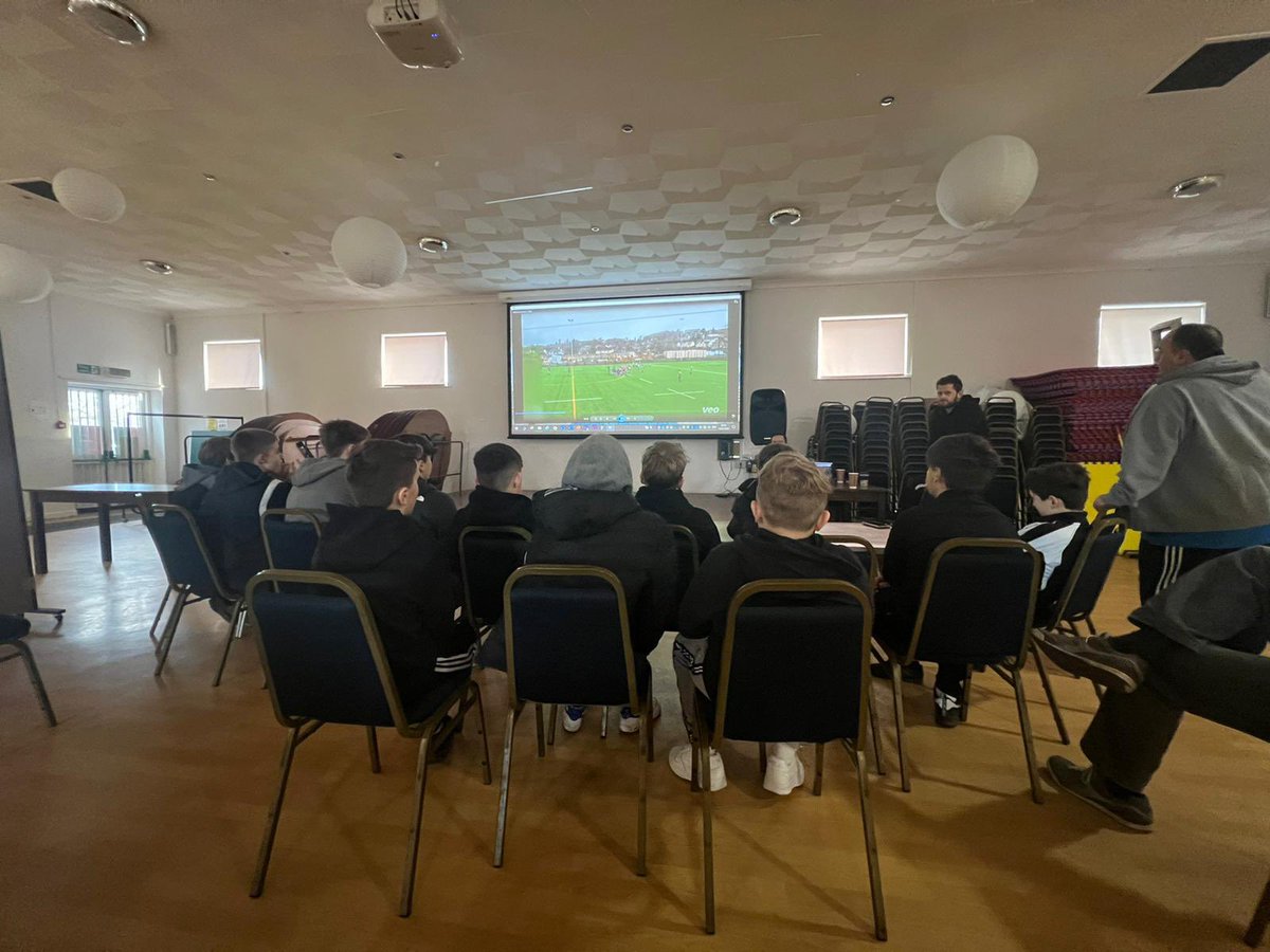 ChepstowRFC_MJ's tweet image. Game cancelled for U13 today, so why not use the time for their first video analysis session from last weeks game…
@CHEPSTOWRFC @veocamera