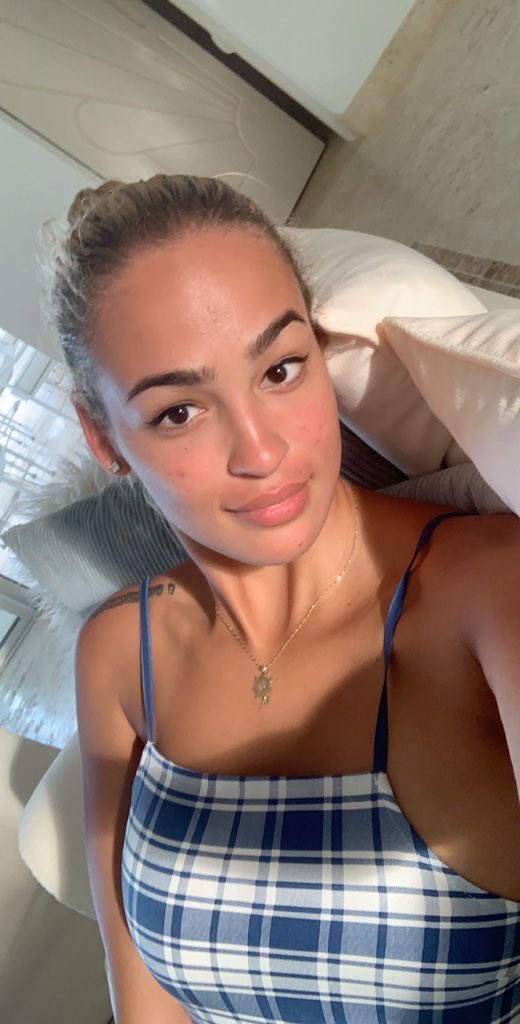 van_willy009's tweet image. “Life is what happens when you're busy making other plans”-John Lennon