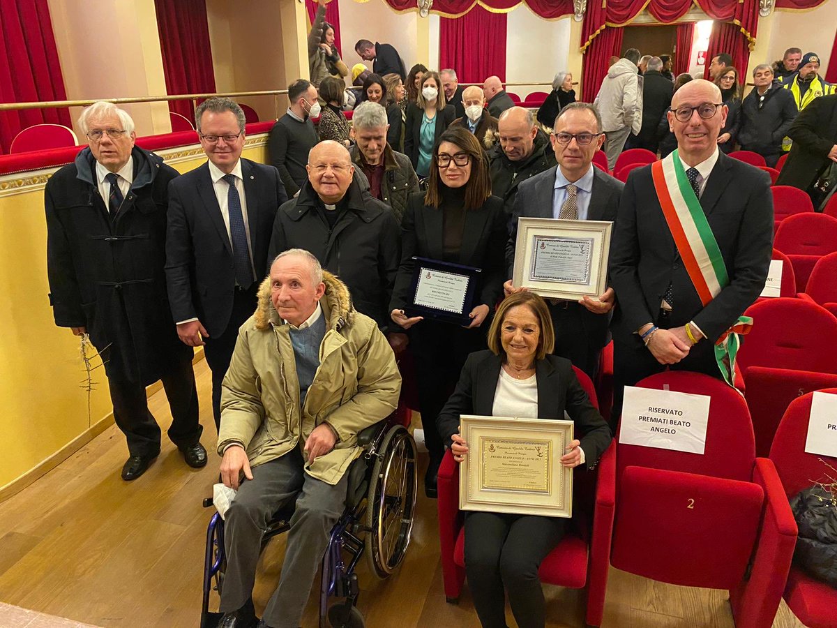 massipresciutti's tweet photo. Premio Beato Angelo 2023 grazie a tutti per ciò che avete fatto è che continuerete a fare !
La nostra Comunità unita saprà guardare avanti !
#Beatoangelo https://t.co/fiqINFmJp8