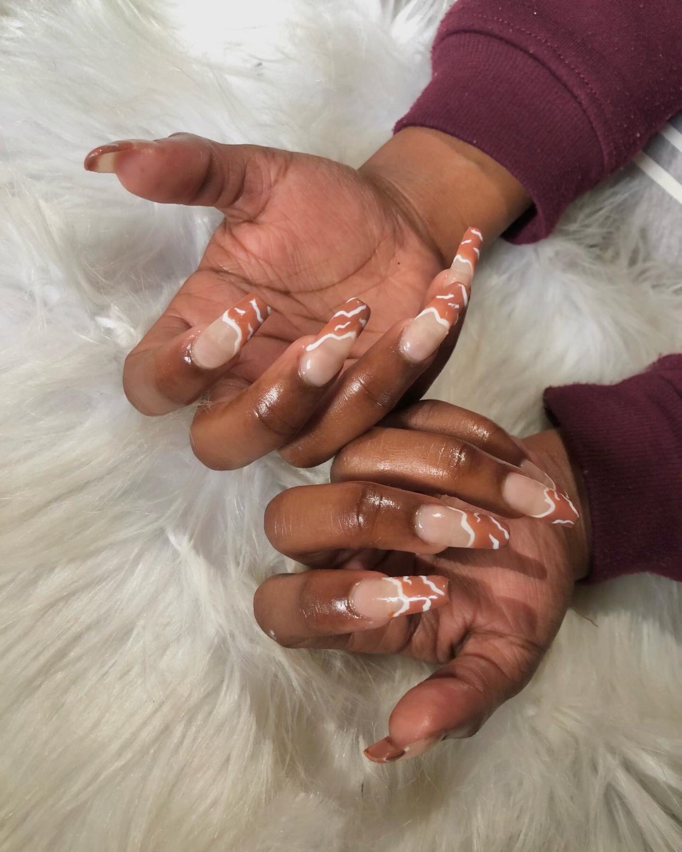 Your fav NailTech🤩 tweet media