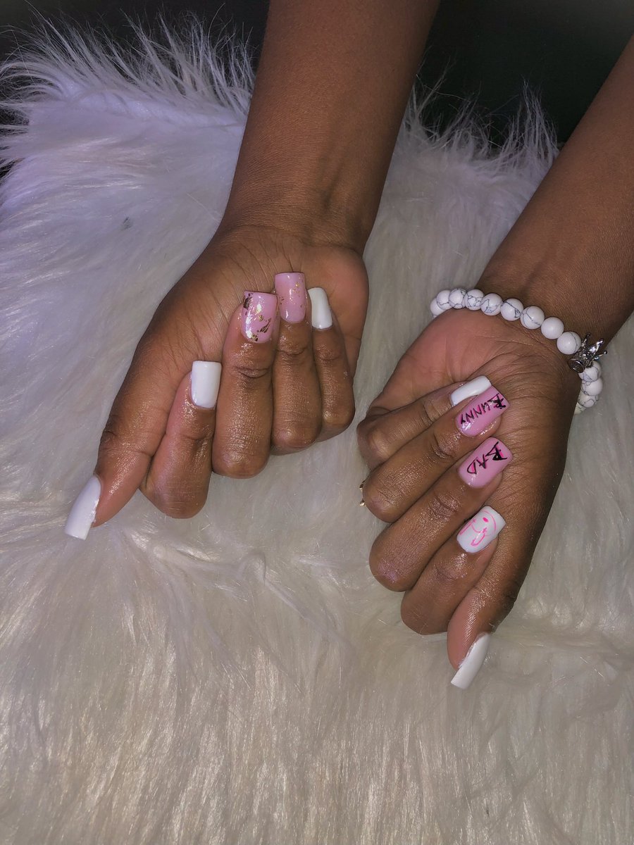 Your fav NailTech🤩 tweet media