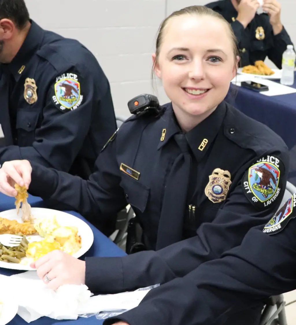 eggfoolyoung's tweet photo. Fuck around and find out champ 2023!!! #TennesseePD #Tennessee #blueonblue #bluesex #Cuckwifedairies #71stMissUniverse https://t.co/1WqQY5r2qd
