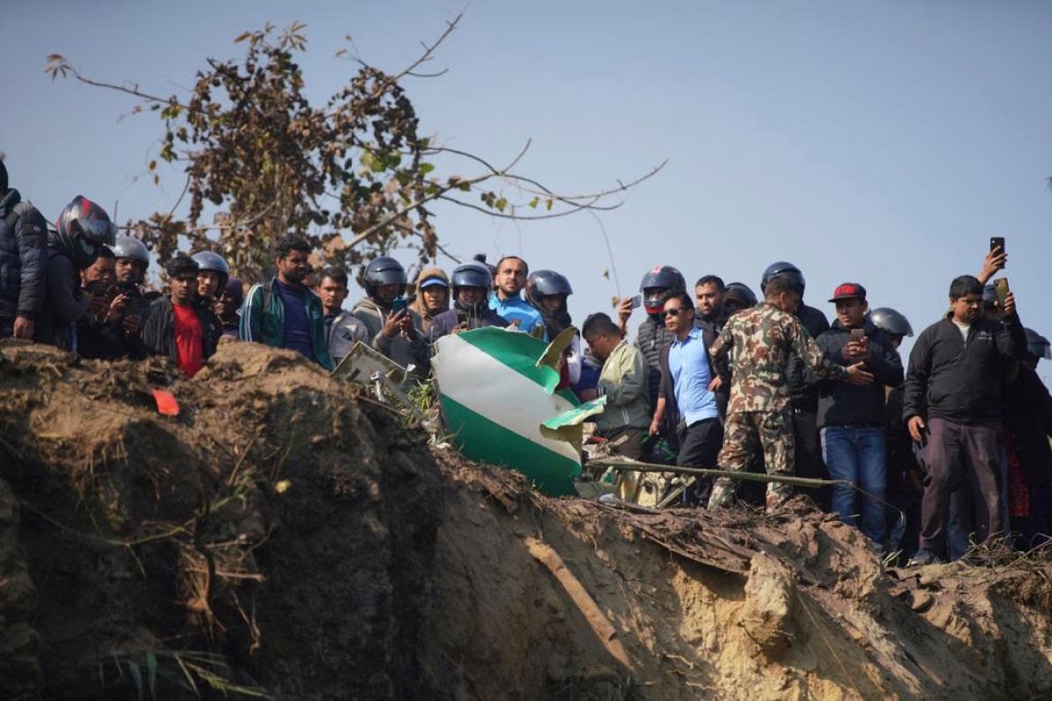 casulers's tweet photo. A passenger plane has crashed near Pokhara International Airport in Nepal, killing at least 16 people on board. There were 72 people on the twin-engine ATR 72 aircraft operated by Nepal’s Yeti Airlines.
#NepalPlaneCrash #Nepal #planecrash #planecrash https://t.co/H5r5iqvLRR