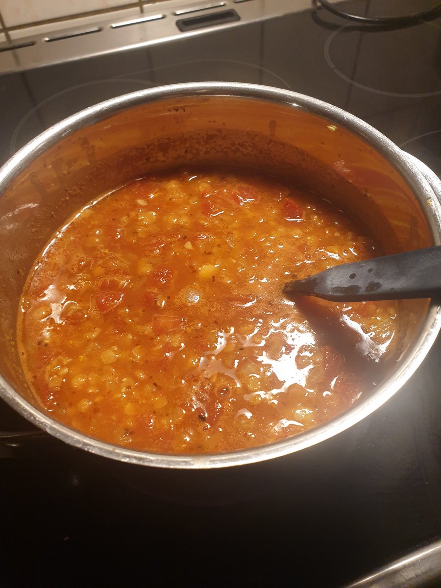 Preppis1's tweet photo. Matbilden då! Mustig linssoppa går bra det med! https://t.co/ylexcDT5V0