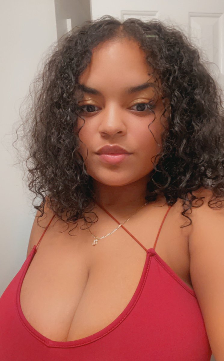 vonnasaura's tweet image. What’s your favorite cryptocurrency? #engagementfarming