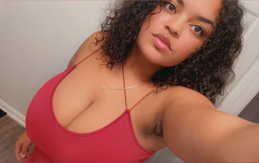 vonnasaura's tweet image. What’s your favorite cryptocurrency? #engagementfarming