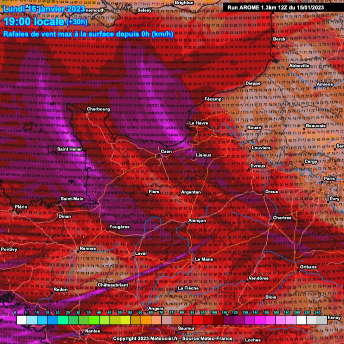GJauseau's tweet image. Creusement rapide durant l'occlusion de la dépression #Gerard (perte de 15 hPa en 8h).⚠️Renforcement du jet en basse couche contribuant à la formation⛈️ d'averses #orageuses susceptibles d'engendrer des rafales convectives atteignant très localement 110-120km/h dans les terres.