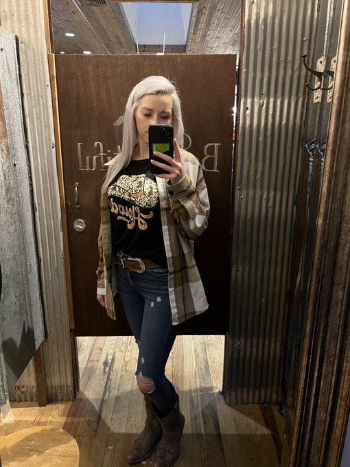 TW Pornstars - Bibailey. The most retweeted pictures and videos for all