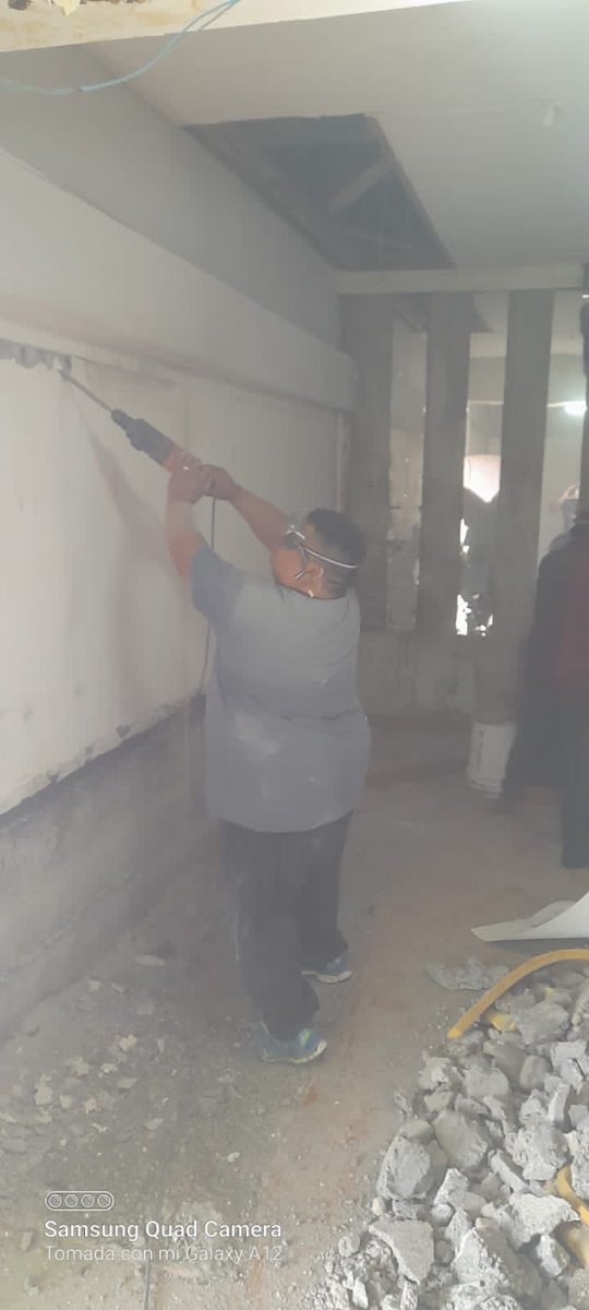 BarriosDePieTDF's tweet photo. PROBLEMATICO ETC ETC...
ESTAMOS MUY FELICES DE PODER PRONTO ABRIR LAS PUERTAS DE UN LUGAR QUE SERA DE MUCHA UTILIDAD PARA LA SOCIEDAD FUEGUINA...
#somosbarriosdepie
#centrocomunitario
#UTEPTDF
@Javierdiegogar1 @danimenendezok https://t.co/yy1cIxwlWJ