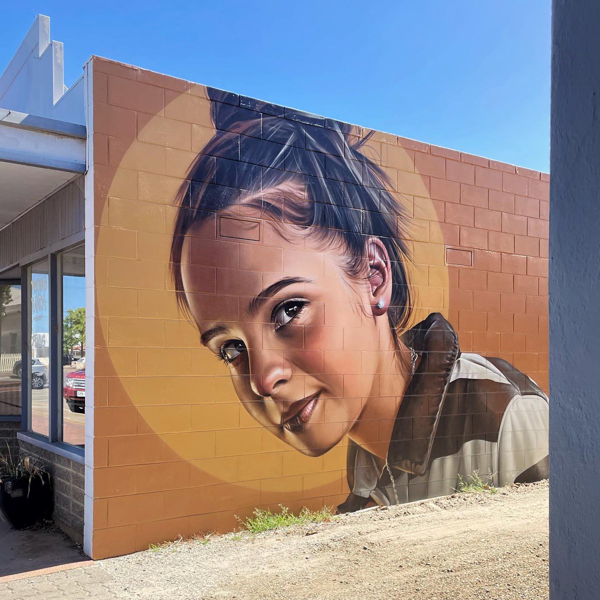 #StreetArt  by Smugone