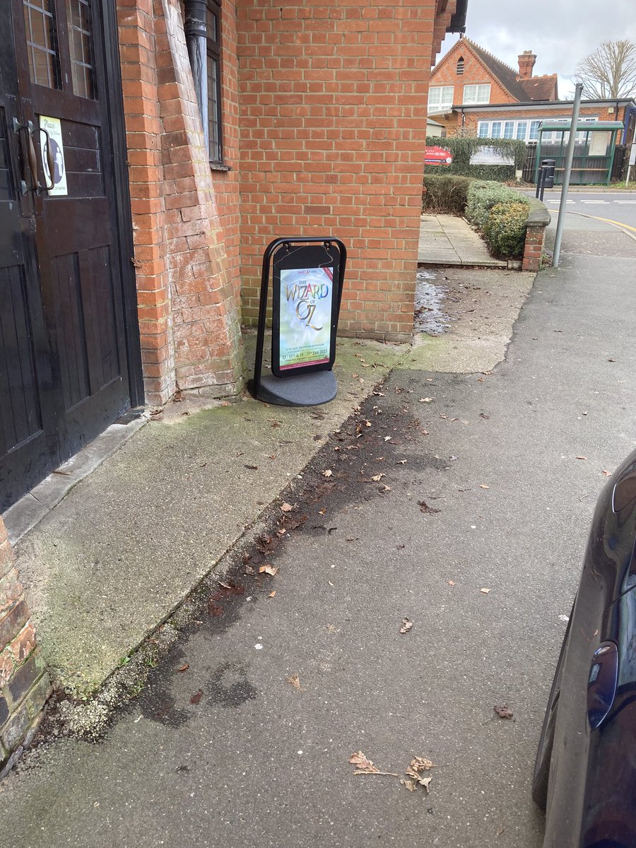 Julian Sharpe tweet media