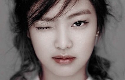BPINKLATINO's tweet photo. Comienza a celebrar el cumpleaños de  JENNIE. Responde con el hashtag + tagline.

JENNIE RUBY JANE DAY
#TheIconJENNIEDay
#오늘생일인_걔가_나야_제니 @BLACKPINK https://t.co/CDmHeJLiPV