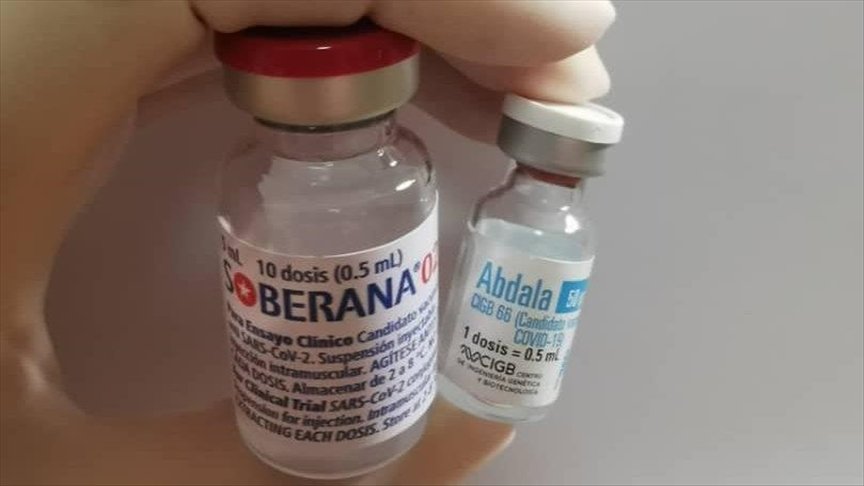 Hoy es el Día de la Ciencia en #Cuba. "Allá" las transnacionales farmacéuticas pelean en tribunales por las patentes de vacunas contra la Covid: ciencia para el dinero. Aquí, todos colaboraron: ciencia para la vida. #JuntarYVencer