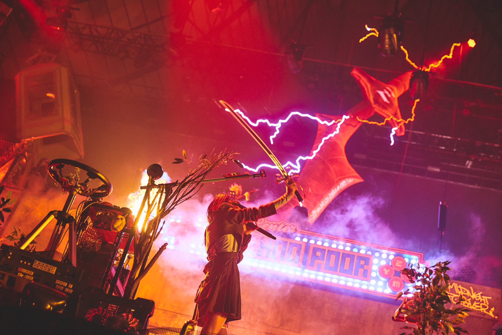 ずっと真夜中でいいのに。叢雲の剣ロンT MURAKUMO TECHNO LongTee