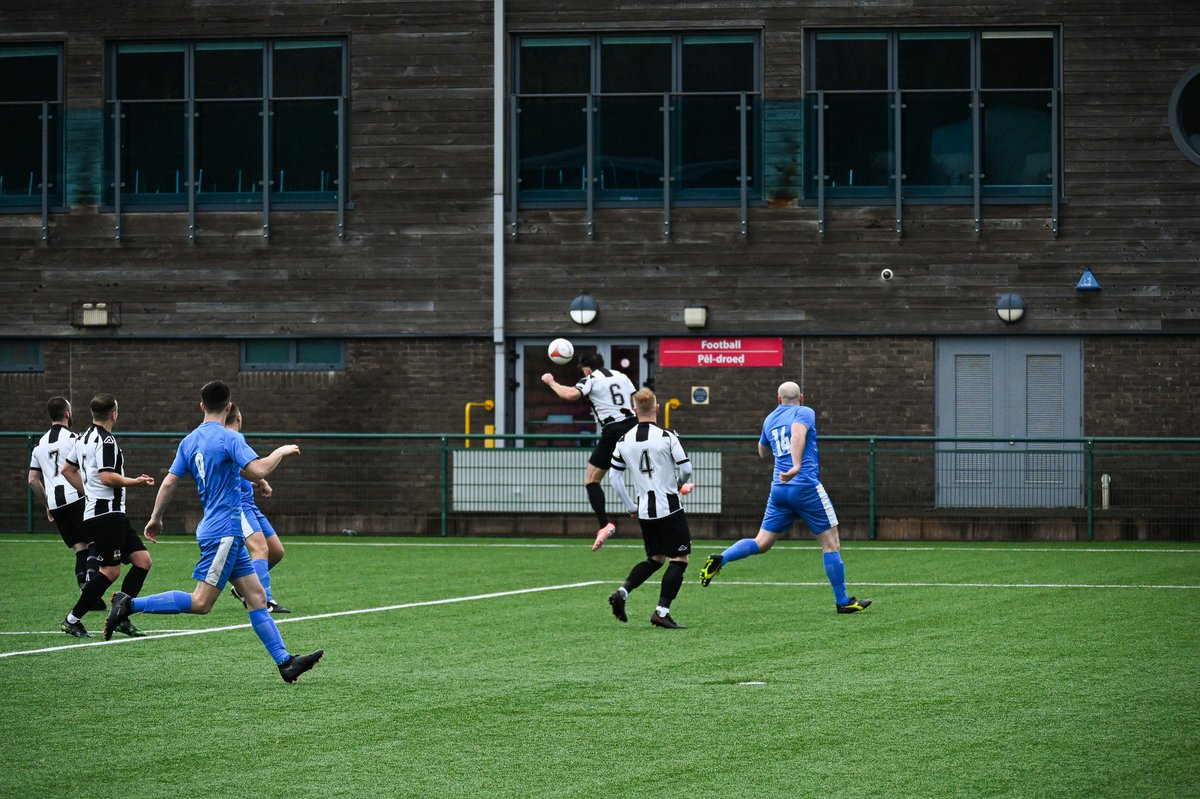 kurt liam roberts tweet media