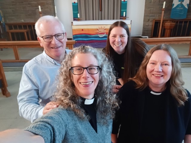 This morning Steve Ellis & Tara Osborne were authorised as Focal Ministers at St Columba and Stephen churches in Crosspool. Wonderful service, full church, loads of love and cake in the room. Feeling very blessed to be Oversight Minister here. @DioceseofSheff