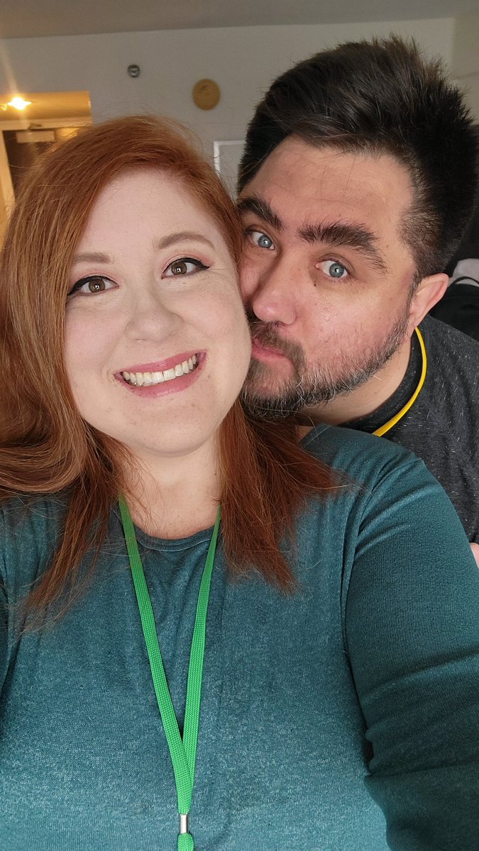 TheSpookyStuff's tweet photo. #MarsCon Day 3! One panel at 10am (Networking for Introverts) and I'll be in the dealer's room until 2pm. @Slamurai81 told me he wants a shirt that says "Mr. Spooky Stuff" so that's happening. I've been loving having him with me this weekend! 💕 https://t.co/bm4qSC5BIs