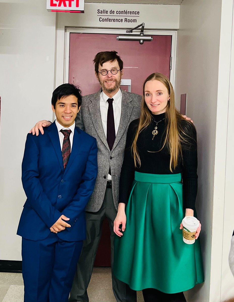 Saad Bin-Alam (@mdsaadbinalam1) on Twitter photo It is my pleasure to share that, by the grace of Almighty, I successfully defended my PhD thesis on January 12, 2023. I would like to express my gratitude to the Almighty, my parents and family members, and my thesis supervisors <a href="/NonlinPhotonics/">Nonlinear Photonics Group at uOttawa</a> and <a href="/BoydNLOLab/">Boyd NLO Research Group</a>! It is my pleasure to share that, by the grace of Almighty, I successfully defended my PhD thesis on January 12, 2023. I would like to express my gratitude to the Almighty, my parents and family members, and my thesis supervisors <a href="/NonlinPhotonics/">Nonlinear Photonics Group at uOttawa</a> and <a href="/BoydNLOLab/">Boyd NLO Research Group</a>!