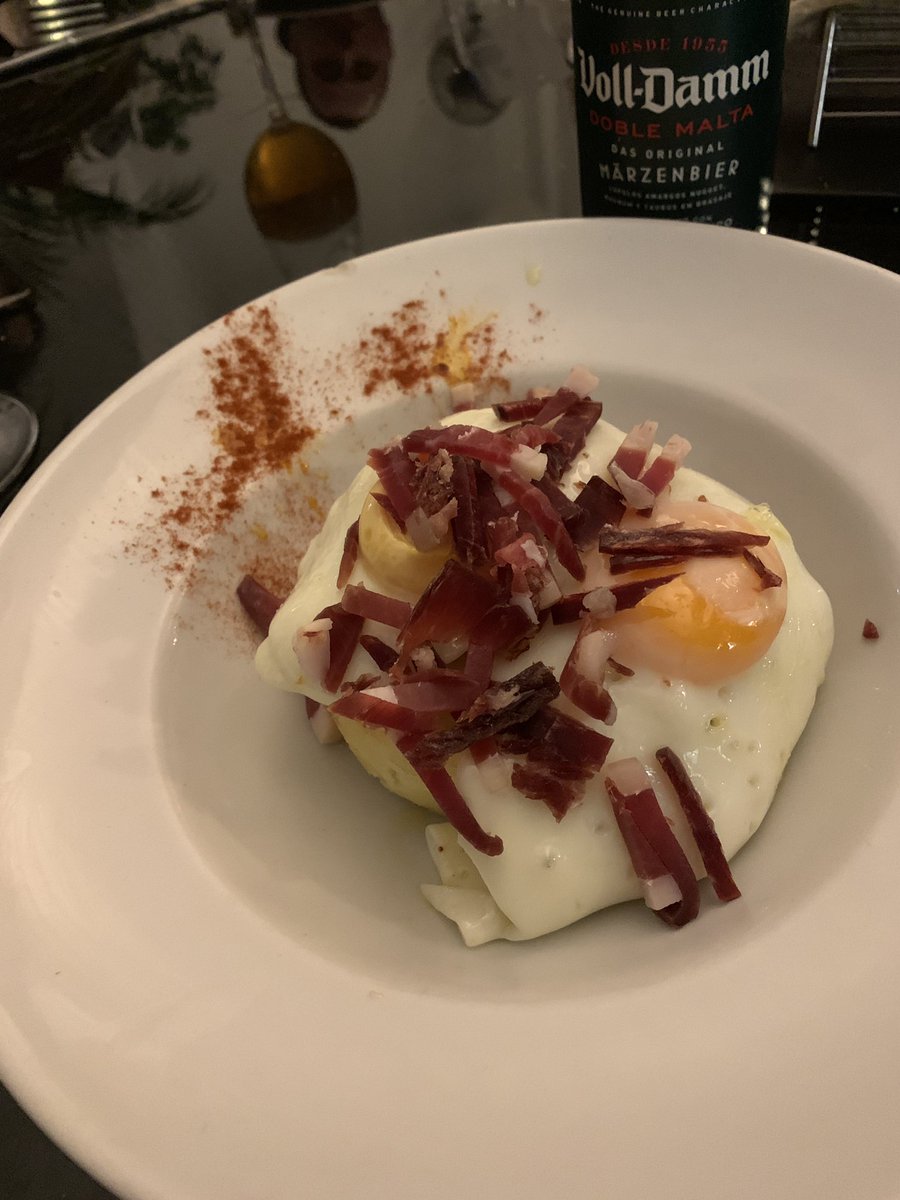 Antoonio94's tweet photo. 9. Restaurante taberna La Chiquita de Quini | Córdoba 

Fav de sitios Gourmet y espectáculo https://t.co/uJC9o7c1Op