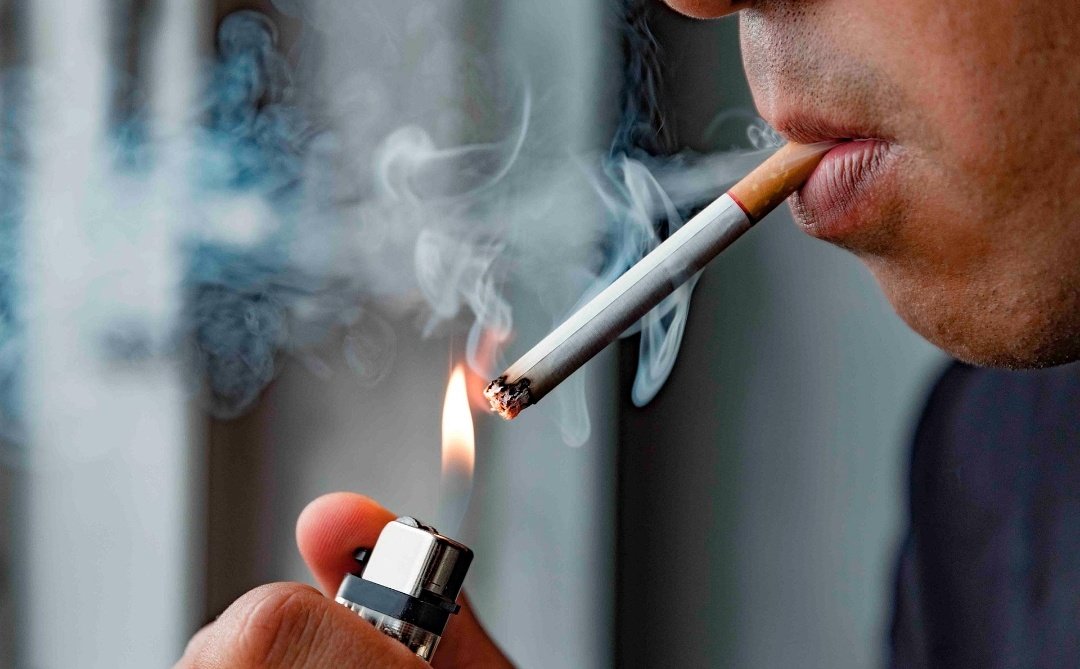 Pregunta muy simple

📊 ¿Eres FUMADOR/A?

🔃 SÍ
♥️ NO