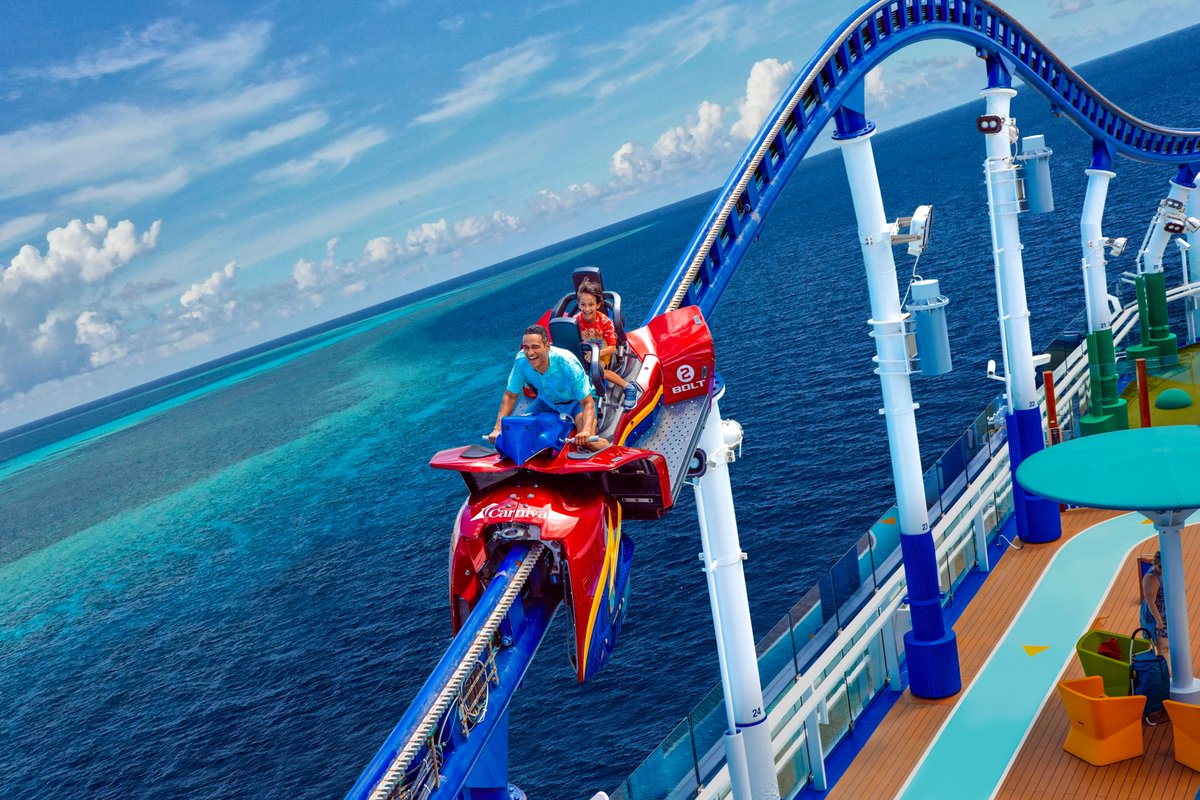 CarnivalCruise's tweet image. In preparation for blue Monday tomorrow (the saddest, bluest Monday of the year), we are sharing some of our own blues to brighten the mood and get your head in the right sea-space. 🛳💙 #CarnivalCruise #ChooseFun