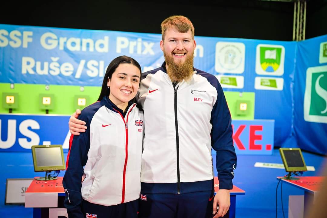 elaine callaghan tweet media