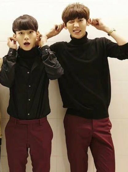 chanchenfiles's tweet photo. #찬열 #첸 ♥ https://t.co/3K7RfpZGI5