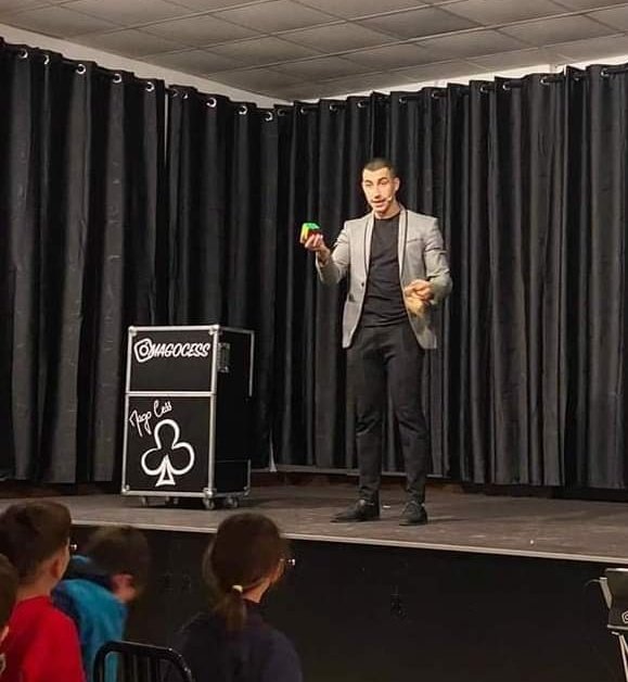 León Vive La Magia tweet media