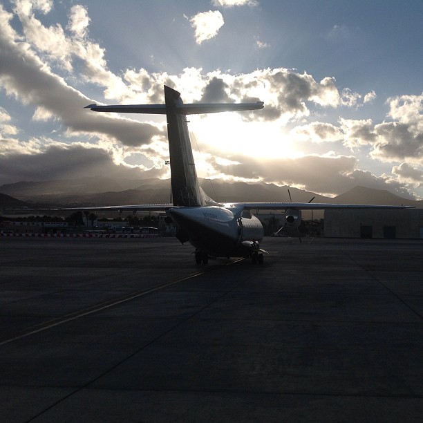 EriquariuM's tweet photo. Une escale à découvrir dans mon prochain 🗺#CarnetDeRoute qui, pour son 10è anniversaire, retrace ma première traversée transatlantique en tant que Commandant de Bord... 👨🏾✈️
Abonnez-vous! 🤫 https://t.co/RjwngdG6Ja