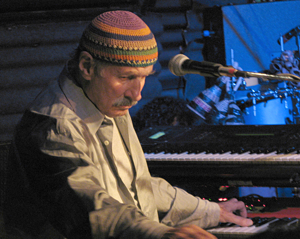 kapikoband's tweet photo. Happy birthday father of fusion Joe Zawinul❤️🎂🥂 #JoeZawinul https://t.co/YnmzLdMHoz