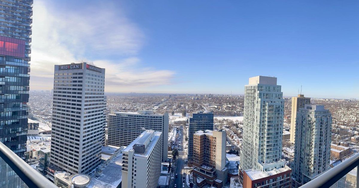 It’s been a busy work weekend but as Frankie says: “Blue skies smiling at me. Nothing but blue skies do I see.” – Frank Sinatra and Irving Berlin
#wwwtaleenchouljiancom #torontorealtor #torontorealestate #gtarealestate #gtarealtor #realestateexpert #realestateexpertise