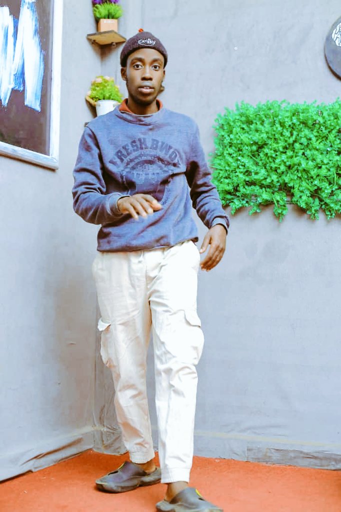EvanAbaasa's tweet photo. Happy birthday my engineer https://t.co/Tp7EqVtW1u